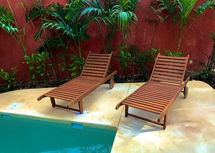 Mayas Villa *